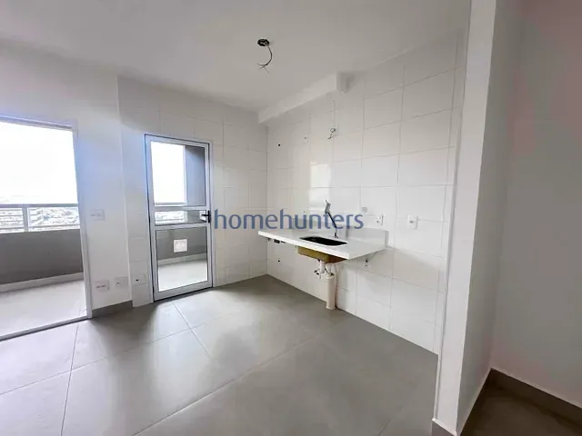 Apartamento 2 quartos e 2 banheiros, à venda, no bairro Parque Prado em Campinas