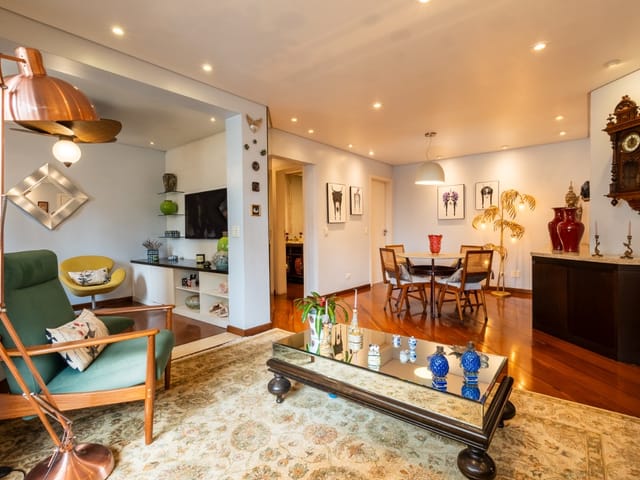 Foto do Apartamento - Apartamento tipo para venda em Moema com 4 quartos, sendo 3 suítes, 141m² | Correteria Imóveis