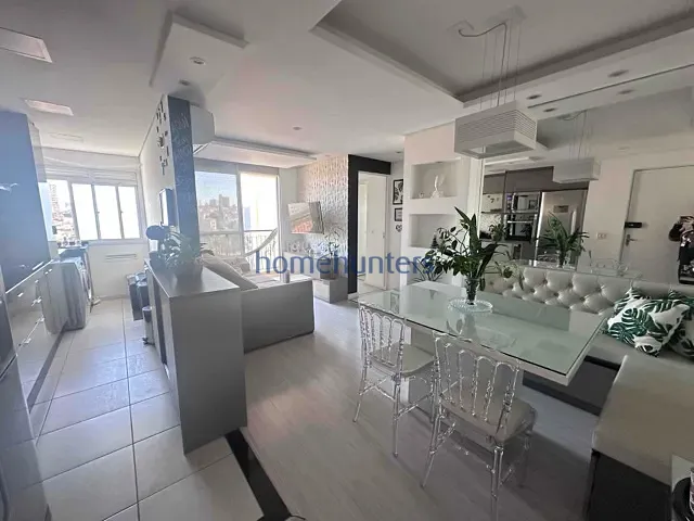 Apartamento 2 quartos e 2 banheiros, à venda, no bairro Vila Satúrnia em Campinas