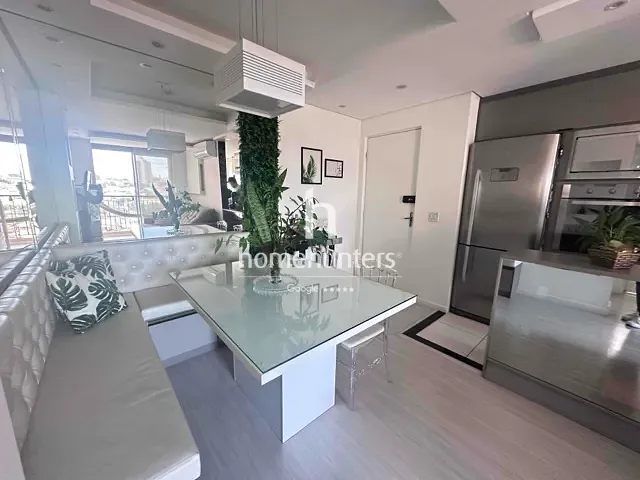 Apartamento 2 quartos e 2 banheiros, à venda, no bairro Vila Satúrnia em Campinas