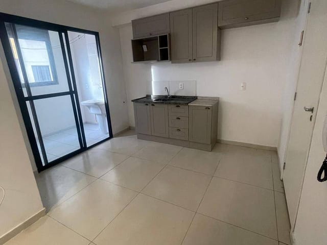 Apartamento com 43m² 2 quartos e 2 banheiros, à venda ou para alugar, no bairro Metalúrgicos em Osasco