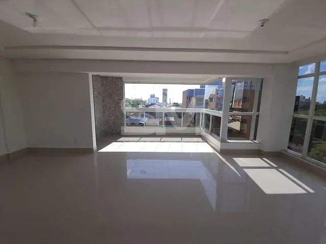 Apartamento com 293m² 3 quartos e 2 banheiros, à venda, no bairro Centro em Chapecó