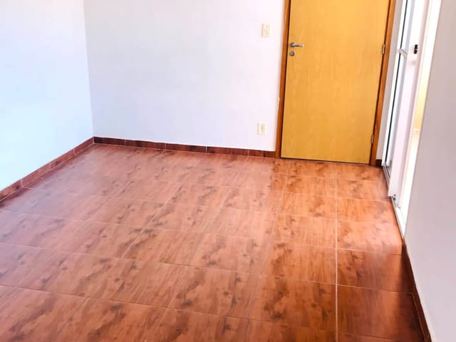 Apartamento 2 quartos e 1 banheiro, à venda, no bairro Jardim Ísis em Cotia