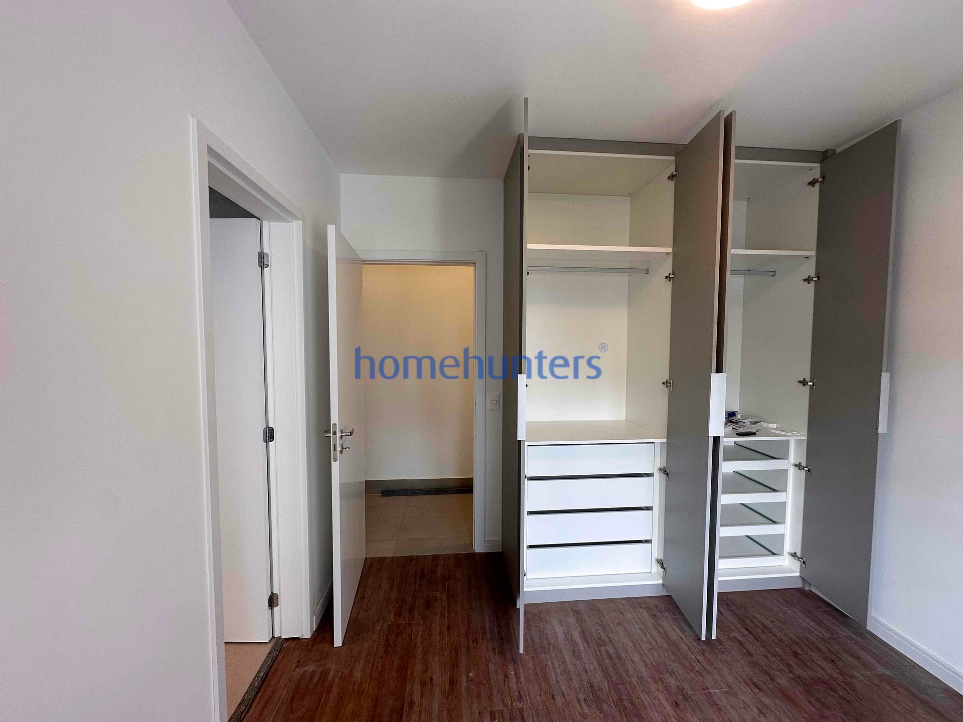 Apartamento à venda e aluguel com 3 quartos, 140m² - Foto 16