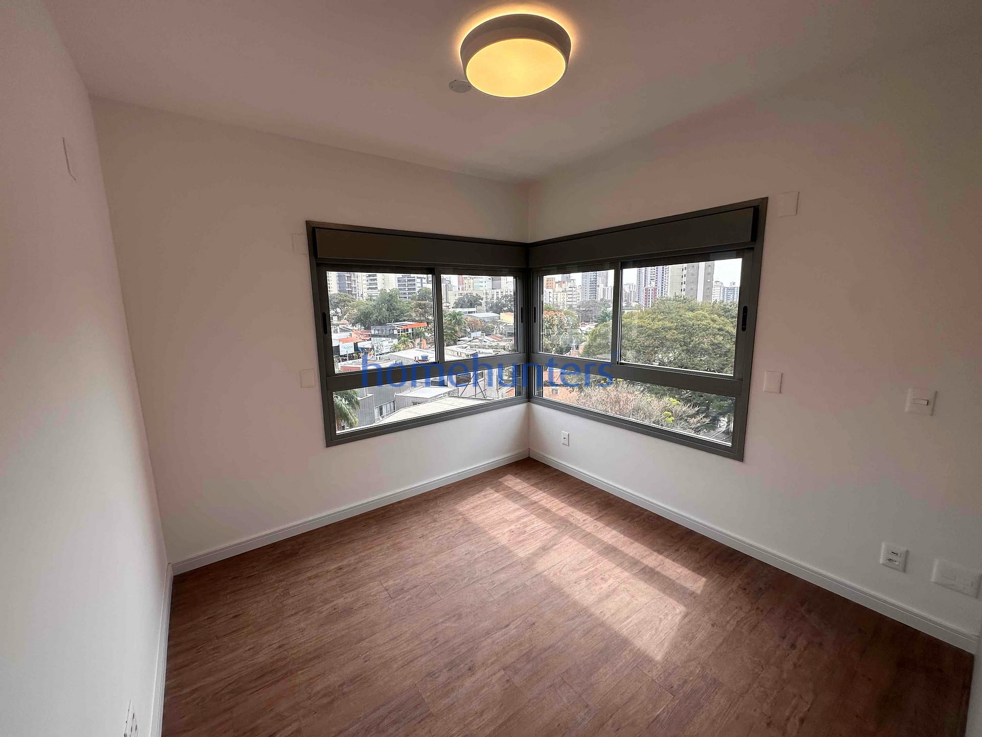 Apartamento à venda e aluguel com 3 quartos, 140m² - Foto 20