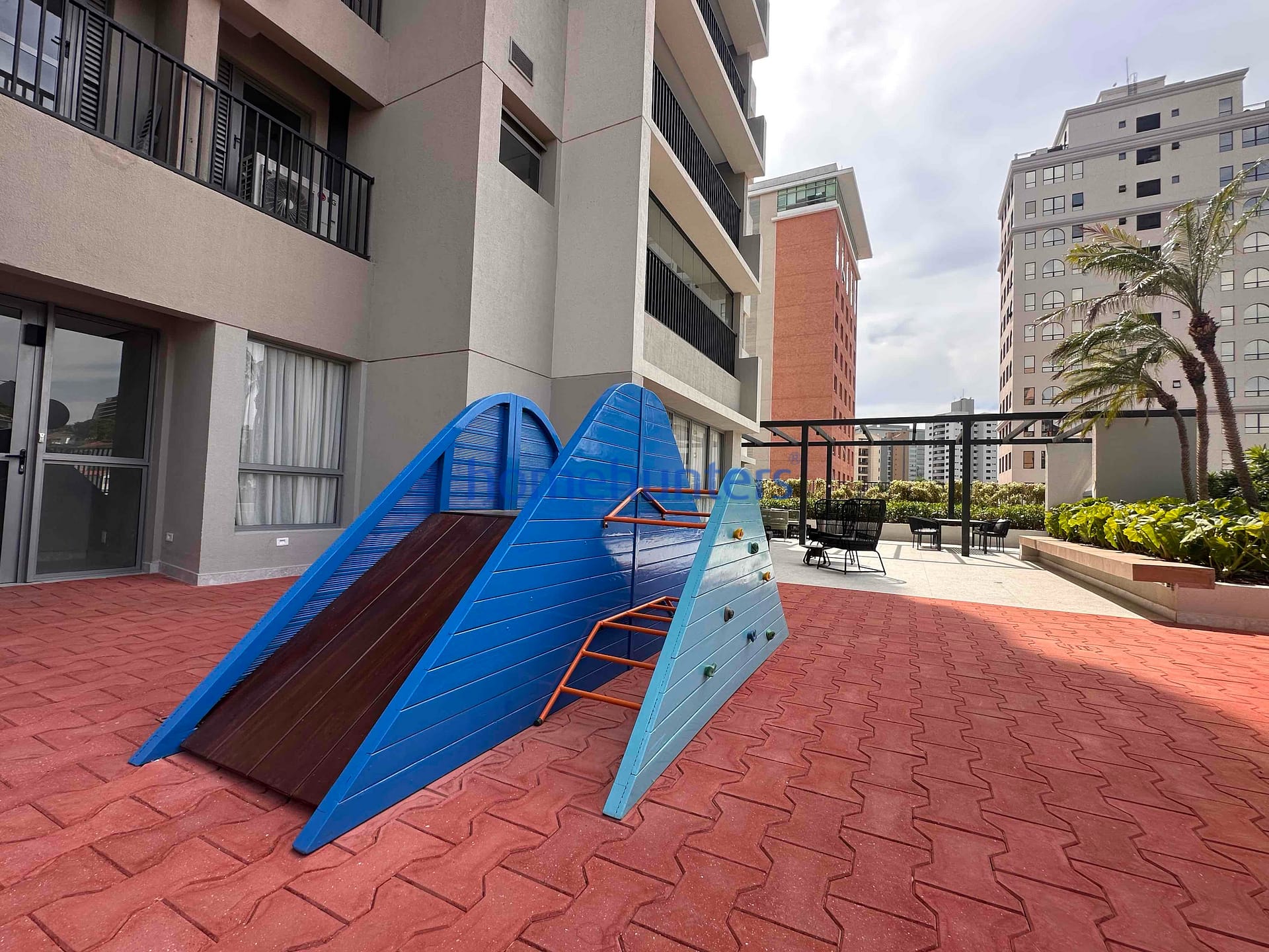 Apartamento à venda e aluguel com 3 quartos, 140m² - Foto 40