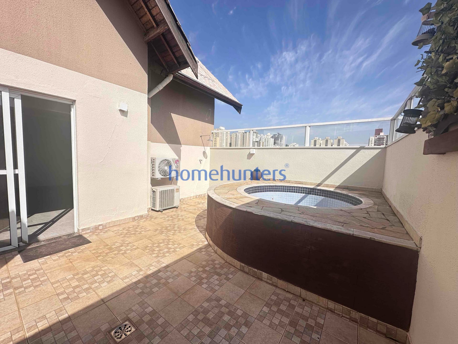 Cobertura para alugar com 2 quartos, 110m² - Foto 1