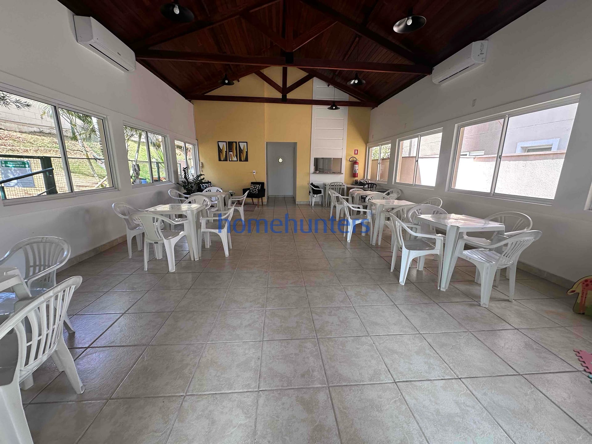 Cobertura para alugar com 2 quartos, 110m² - Foto 29