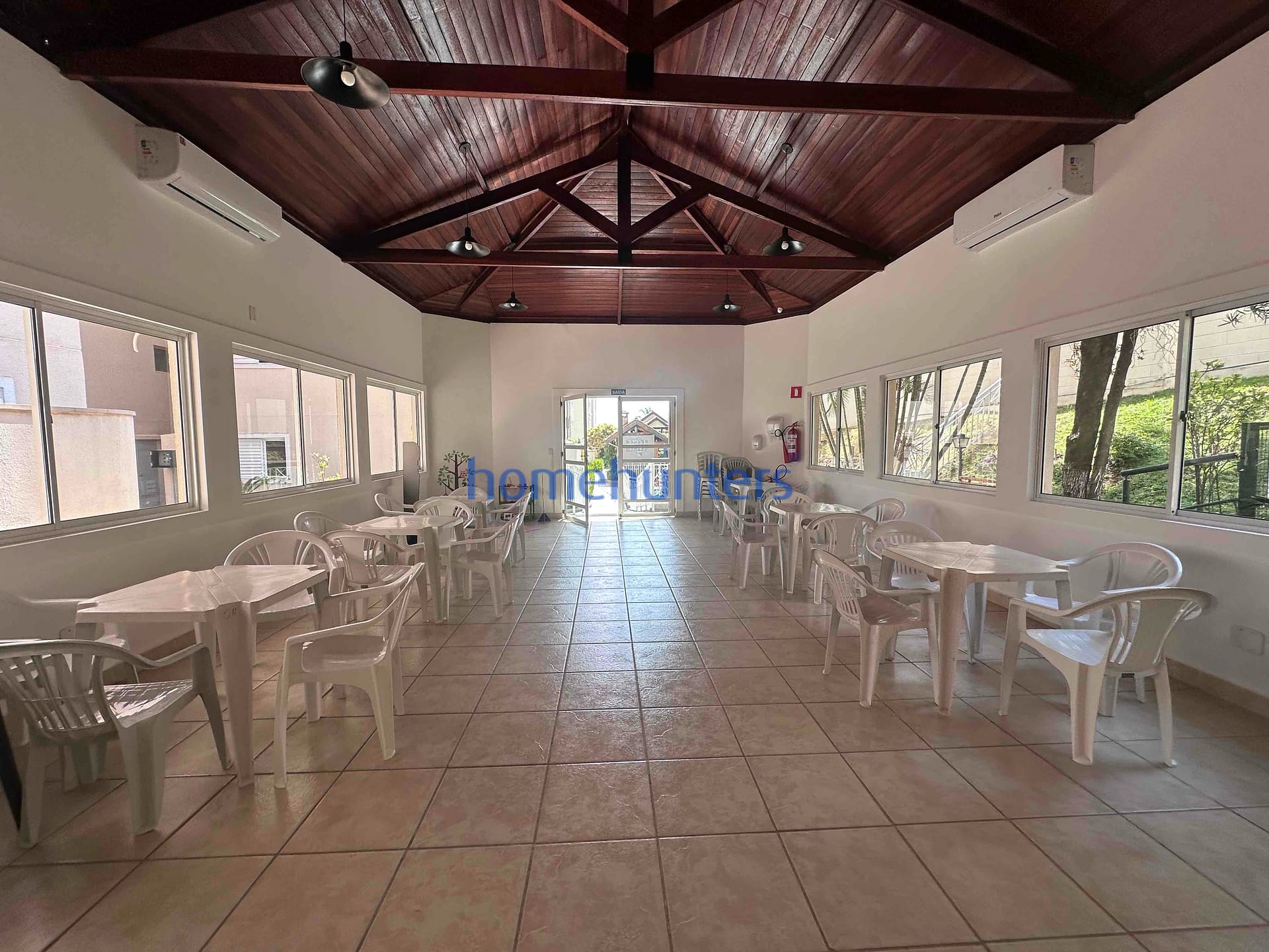 Cobertura para alugar com 2 quartos, 110m² - Foto 31