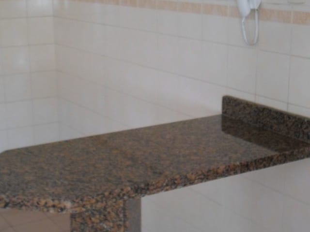 Apartamento com 70m² 3 quartos e 1 banheiro, para alugar, no bairro Jardim Rio das Pedras em Cotia