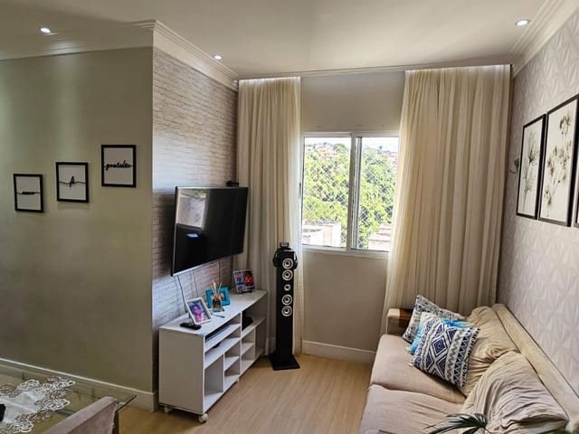 Apartamento 2 quartos e 1 banheiro, à venda, no bairro Jardim Petrópolis em Cotia