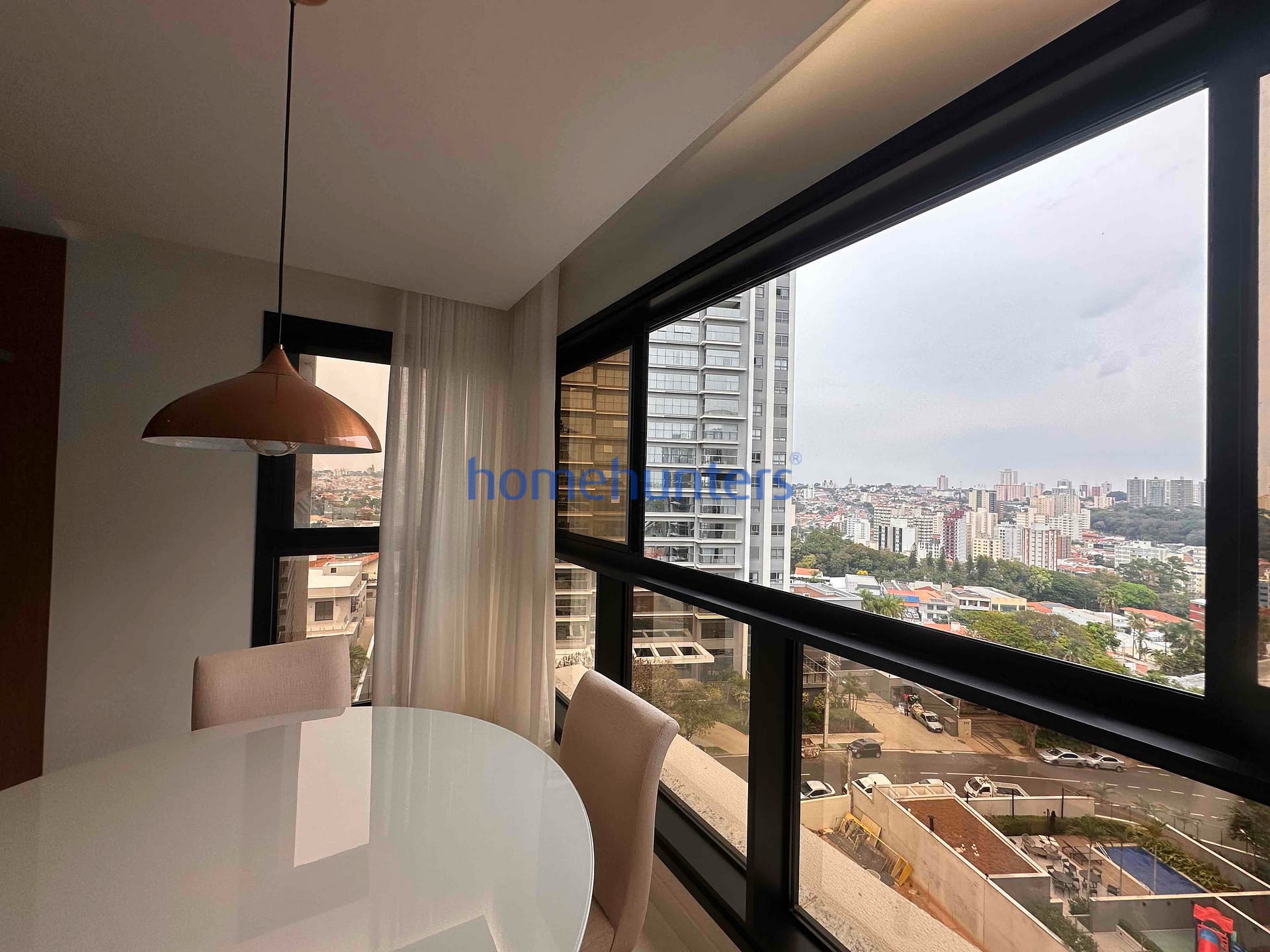 Apartamento à venda e aluguel com 1 quarto, 55m² - Foto 16
