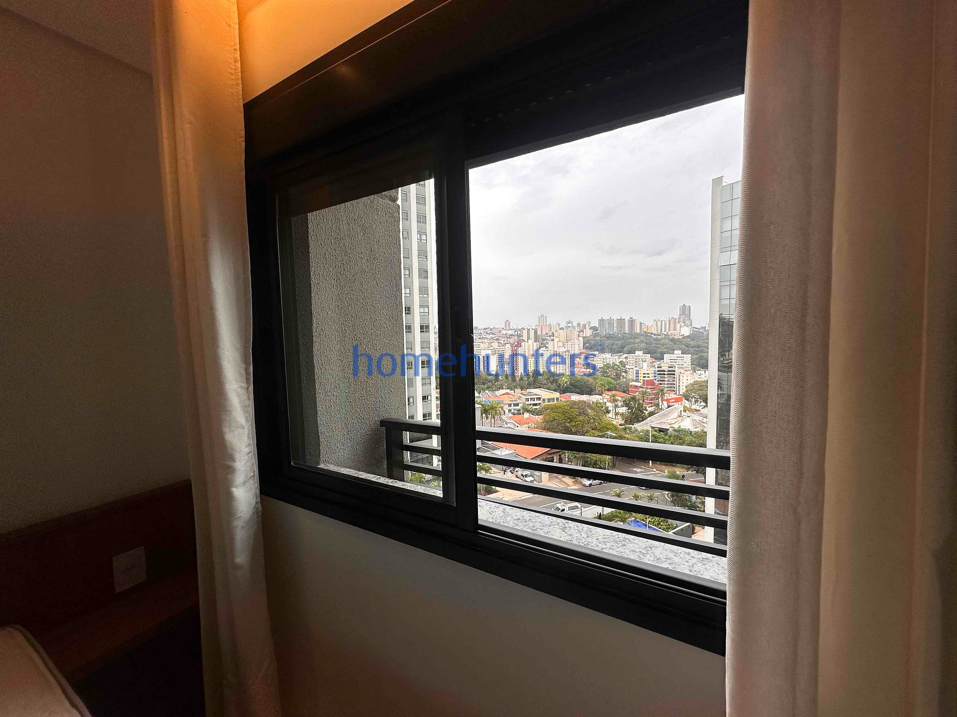 Apartamento à venda e aluguel com 1 quarto, 55m² - Foto 32
