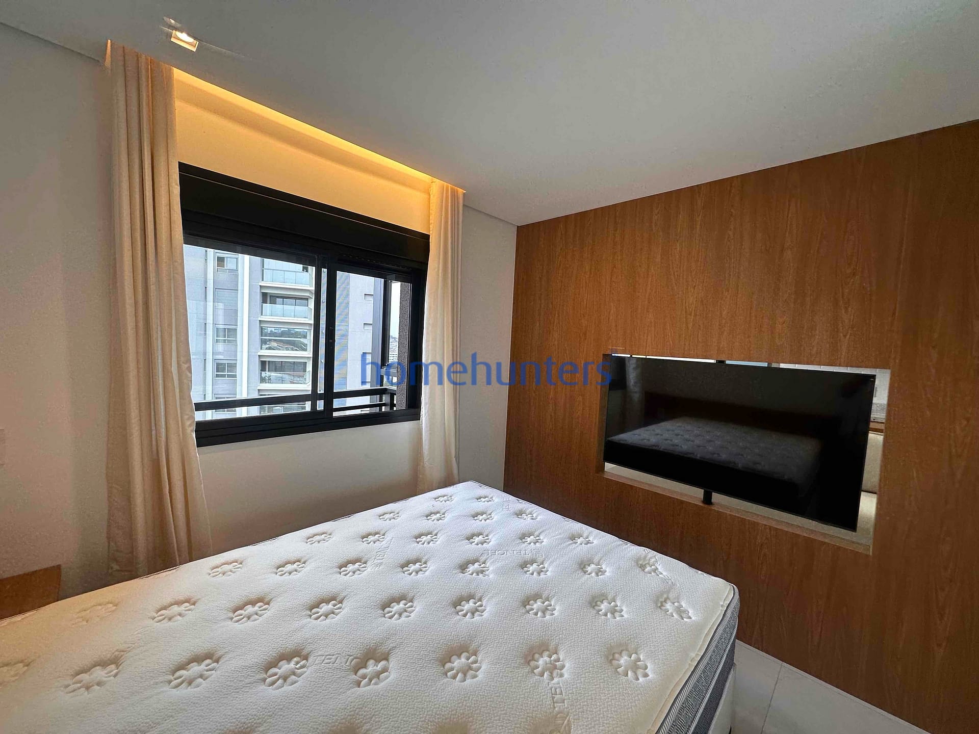 Apartamento à venda e aluguel com 1 quarto, 55m² - Foto 35