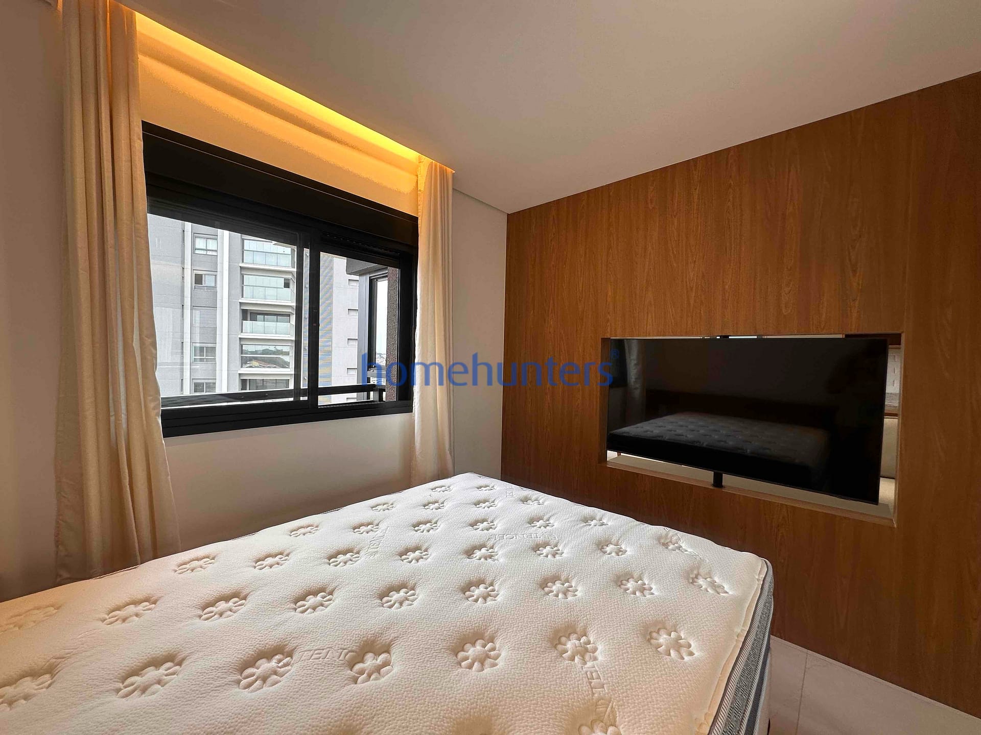Apartamento à venda e aluguel com 1 quarto, 55m² - Foto 34