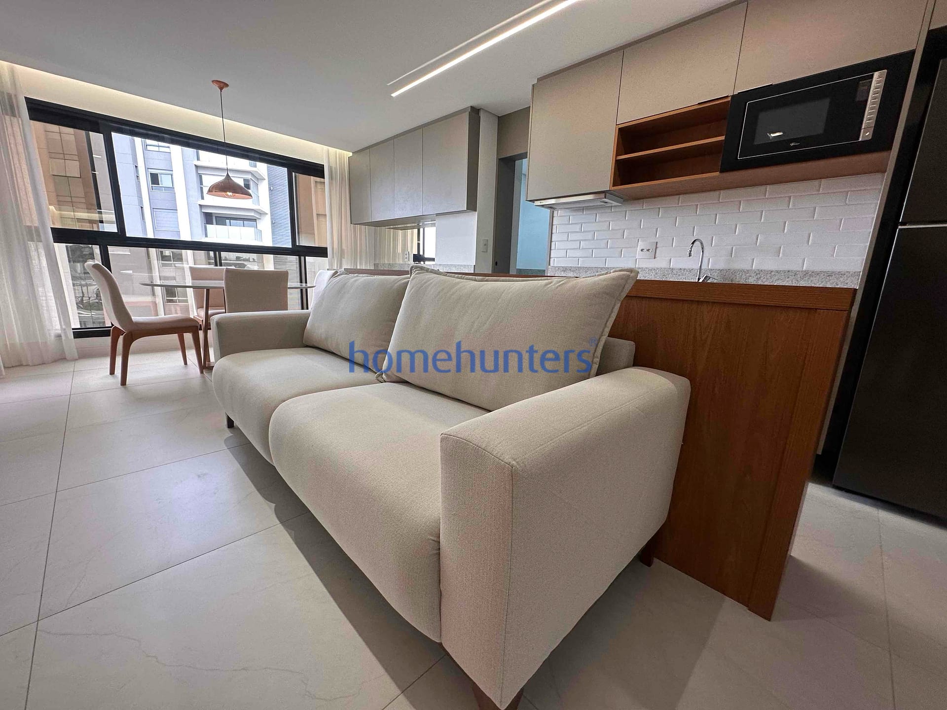 Apartamento à venda e aluguel com 1 quarto, 55m² - Foto 40