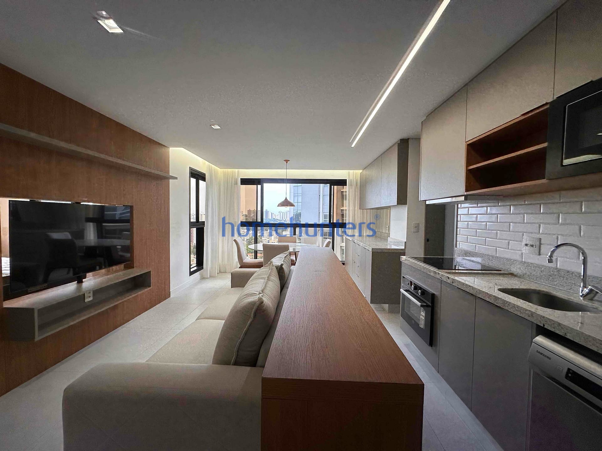 Apartamento à venda e aluguel com 1 quarto, 55m² - Foto 3