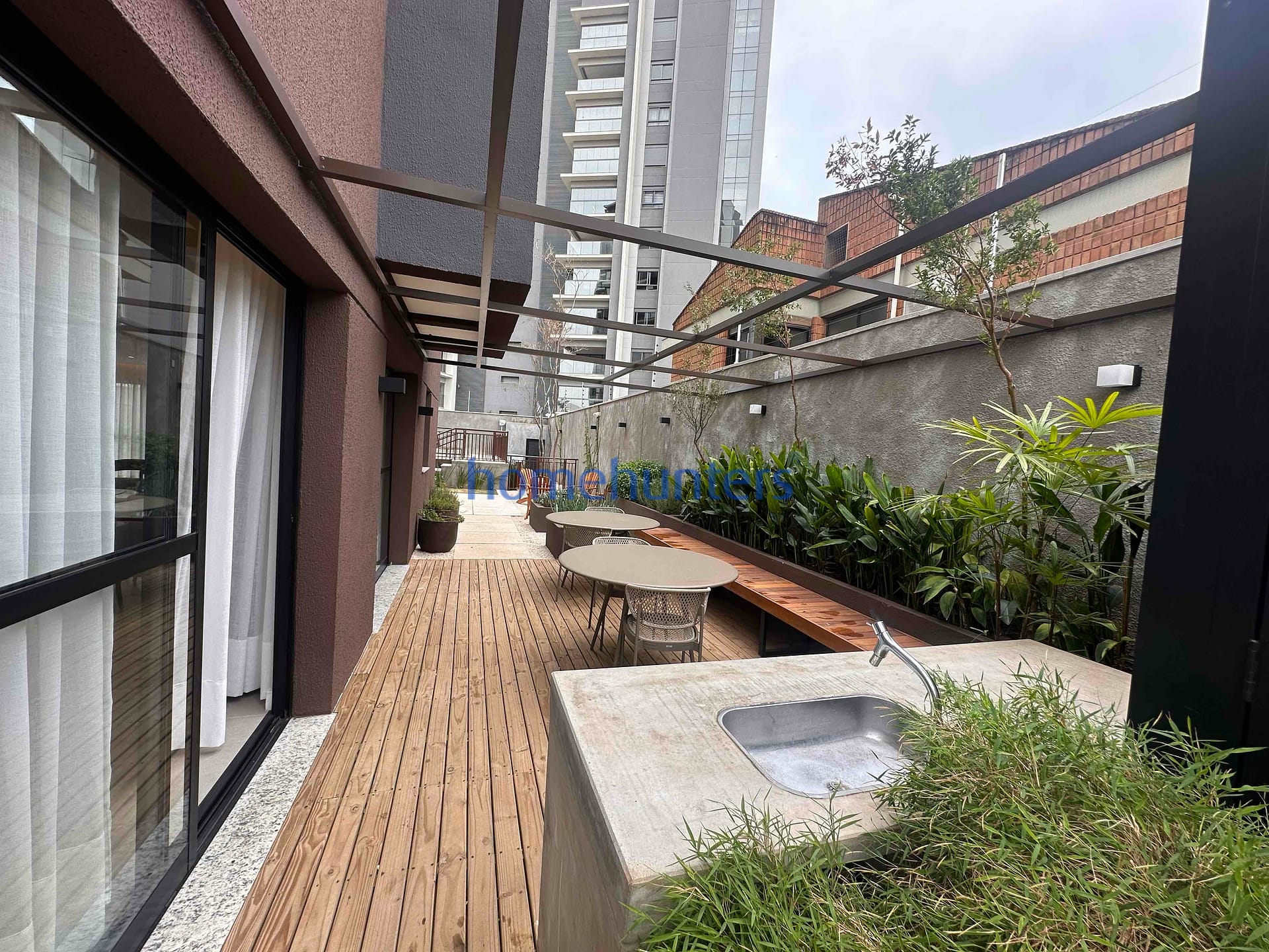 Apartamento à venda e aluguel com 1 quarto, 55m² - Foto 56