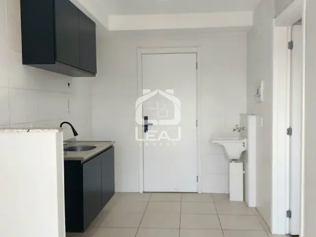 Apartamento 1 quarto e 1 banheiro, à venda, no bairro Vila das Belezas em São Paulo
