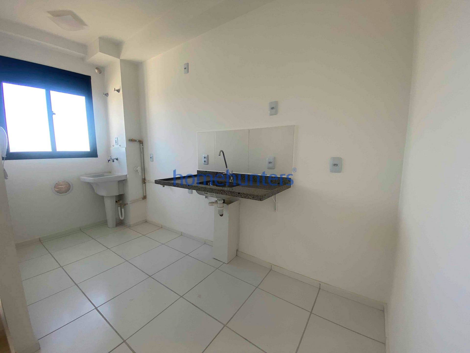 Apartamento para alugar com 2 quartos, 43m² - Foto 4