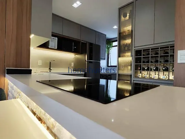 Apartamento 2 quartos e 2 banheiros, à venda, no bairro Cambuí em Campinas