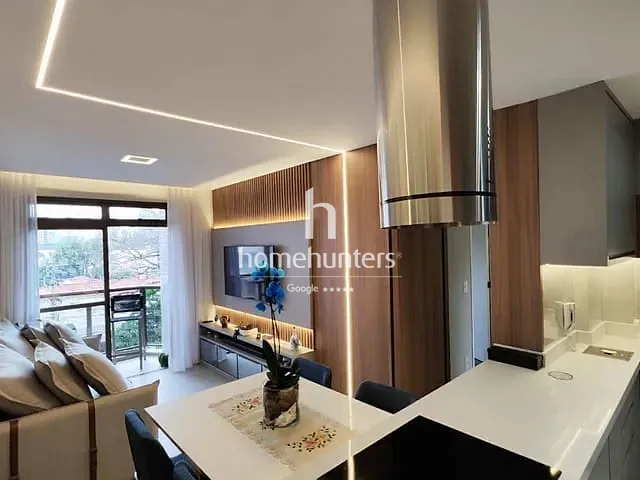 Apartamento 2 quartos e 2 banheiros, à venda, no bairro Cambuí em Campinas