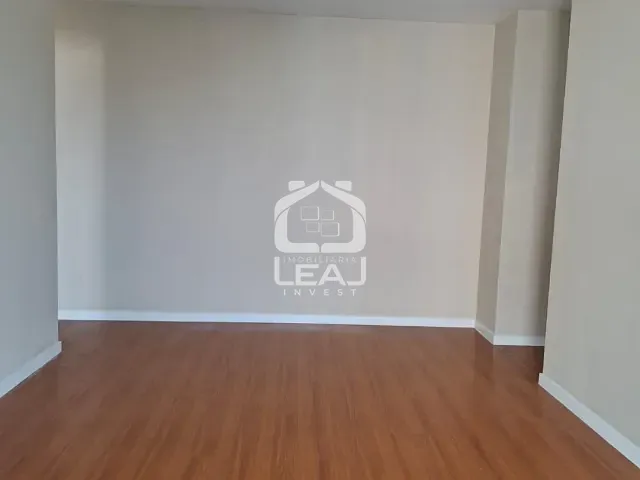 Apartamento 2 quartos e 1 banheiro, para alugar, no bairro Vila das Belezas em São Paulo