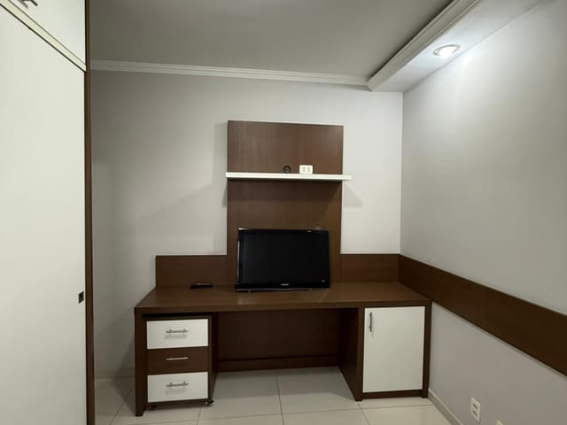 Apartamento 3 quartos e 2 banheiros, à venda ou para alugar, no bairro Tamboré em Barueri