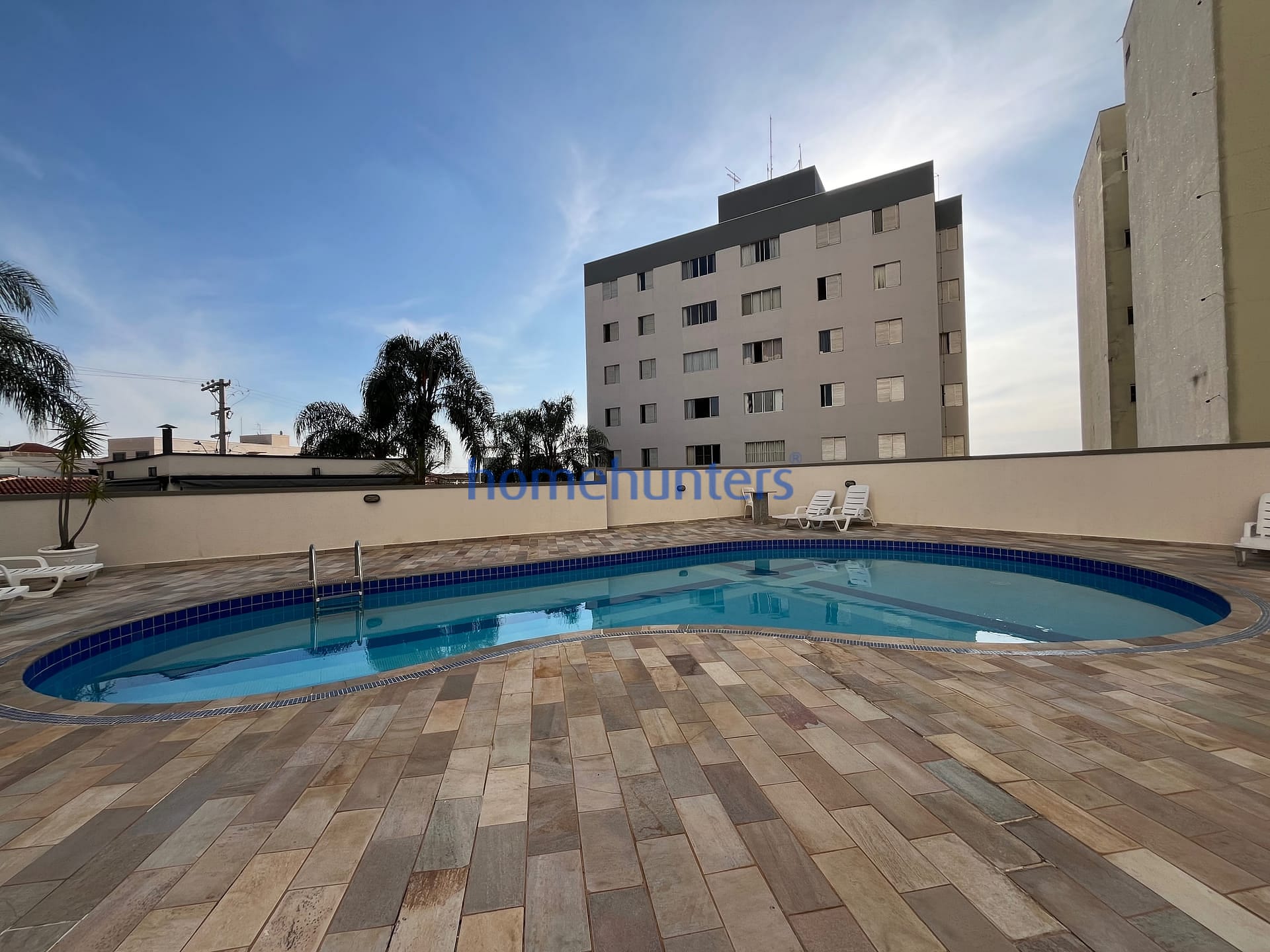 Apartamento para alugar com 3 quartos, 95m² - Foto 43