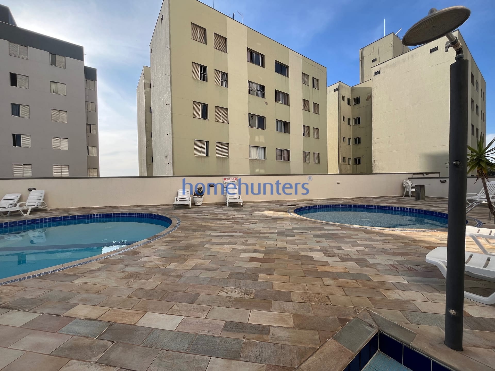 Apartamento para alugar com 3 quartos, 95m² - Foto 42