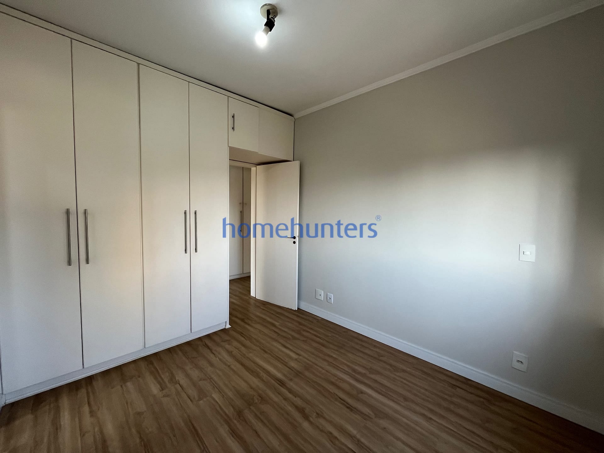 Apartamento para alugar com 3 quartos, 95m² - Foto 26