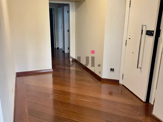 Apartamento 2 quartos e 2 banheiros, à venda, no bairro Jardim Europa em São Paulo