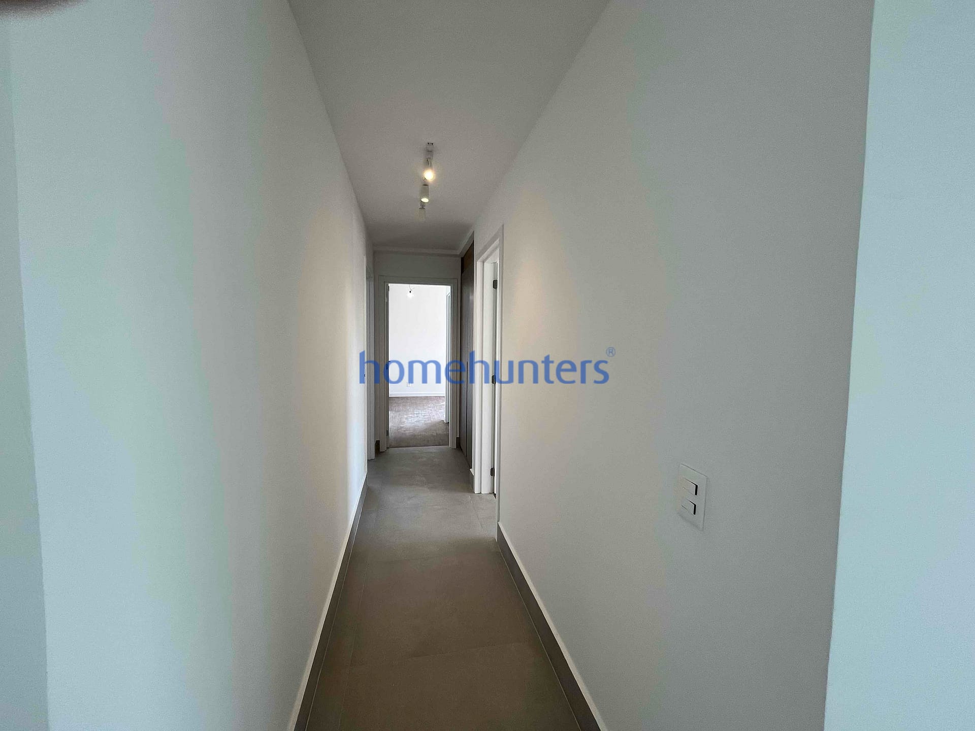 Apartamento para alugar com 3 quartos, 139m² - Foto 13