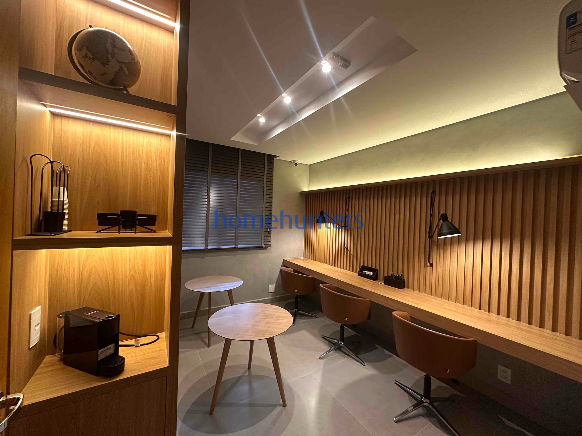 Apartamento para alugar com 1 quarto, 49m² - Foto 40