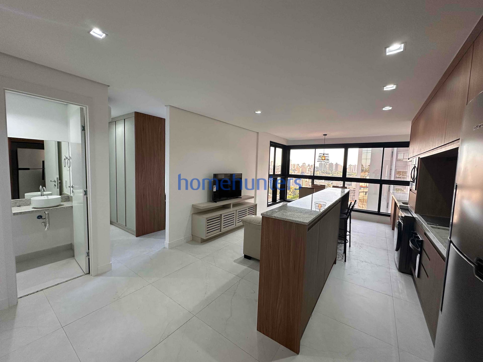 Apartamento para alugar com 1 quarto, 49m² - Foto 1
