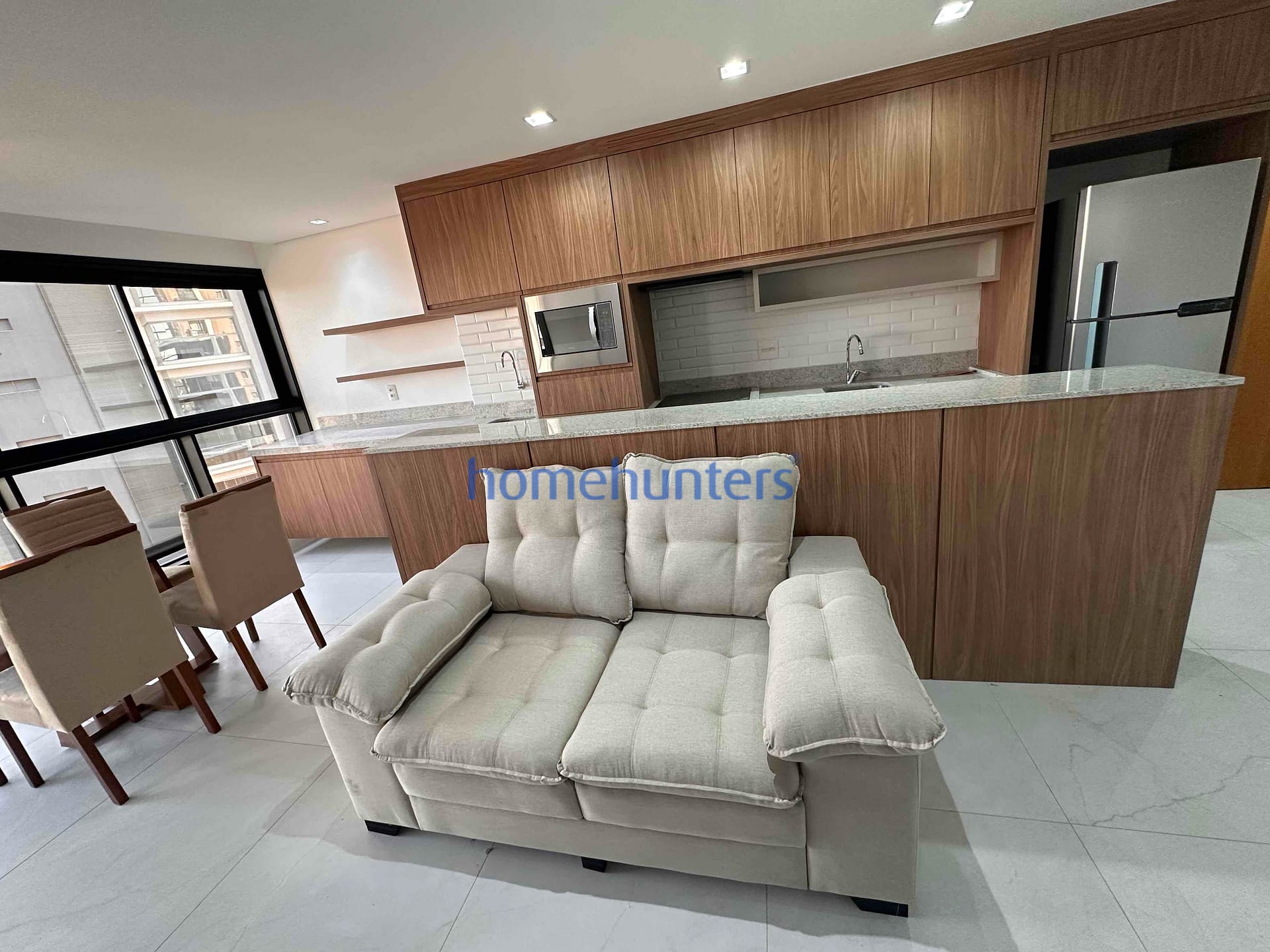 Apartamento para alugar com 1 quarto, 49m² - Foto 3