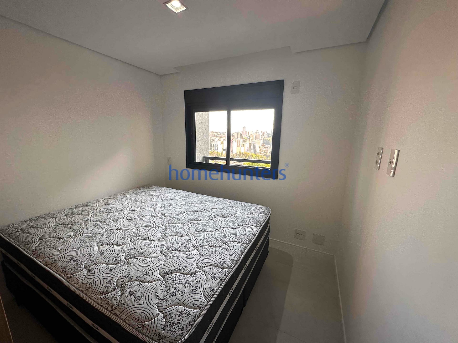 Apartamento para alugar com 1 quarto, 49m² - Foto 13