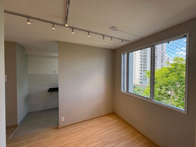 Apartamento 2 quartos e 1 banheiro, à venda, no bairro Jardim Monte Alegre em Taboão da Serra