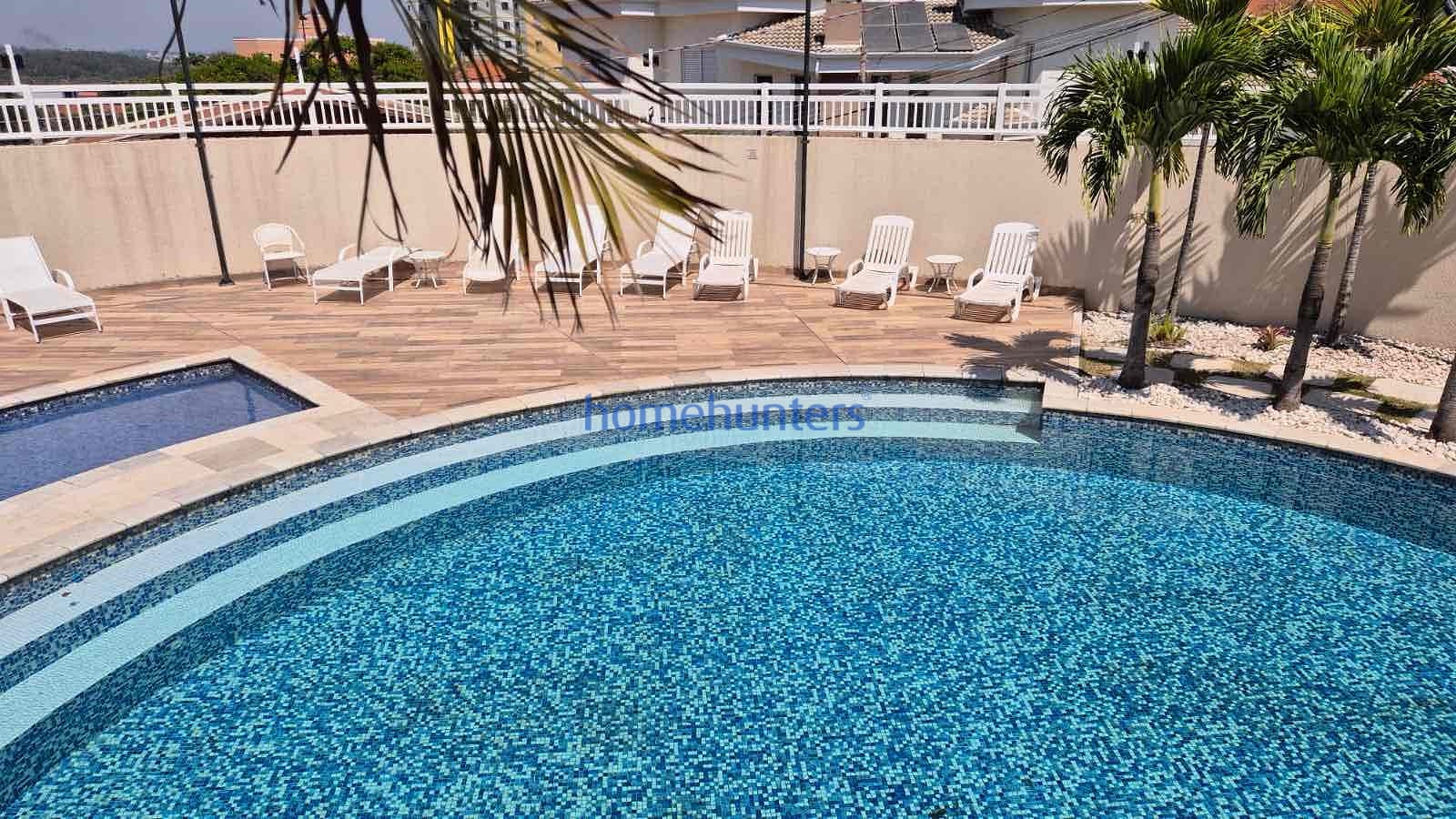 Apartamento à venda com 2 quartos, 69m² - Foto 32