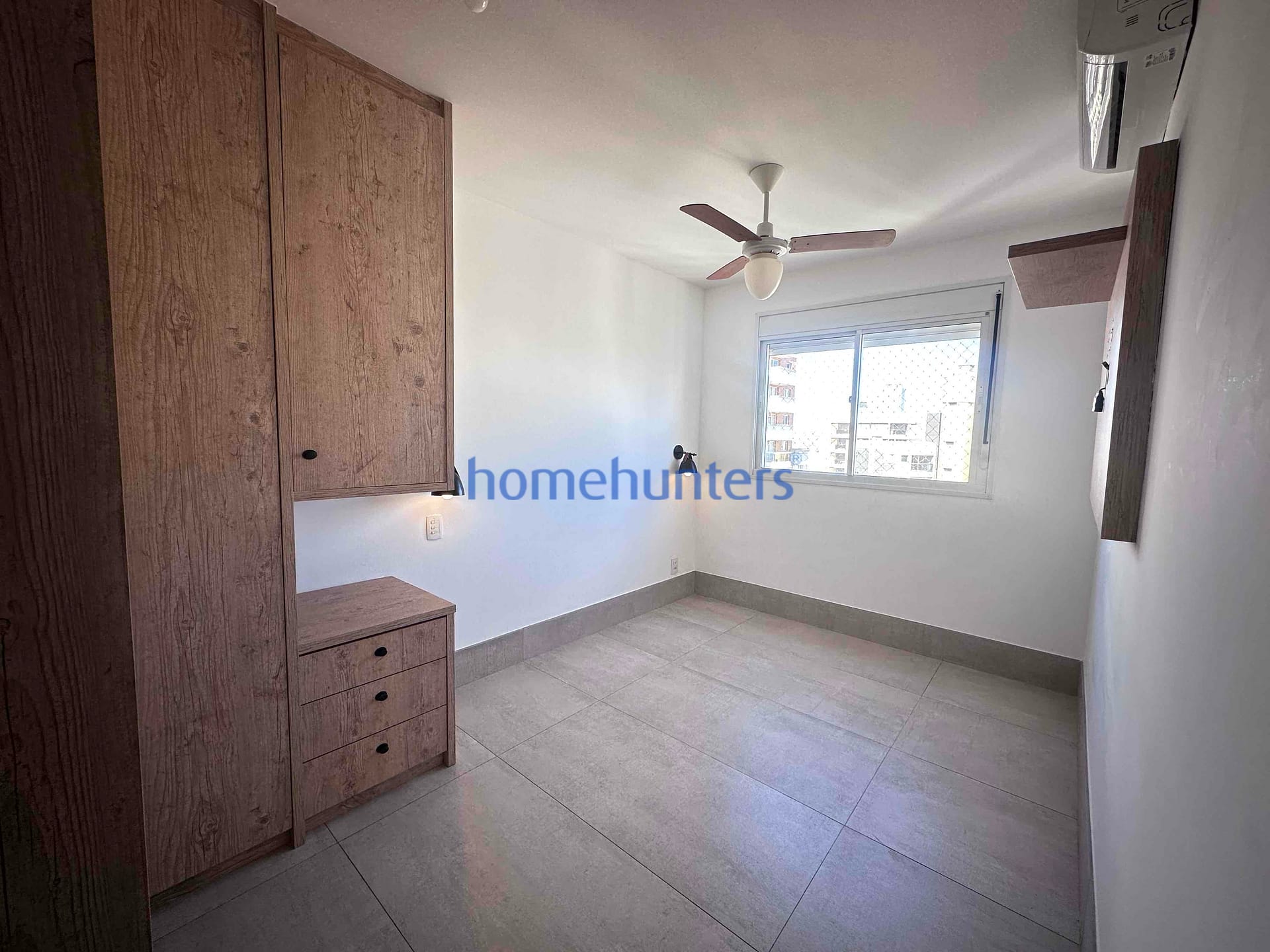 Apartamento à venda com 2 quartos, 61m² - Foto 9
