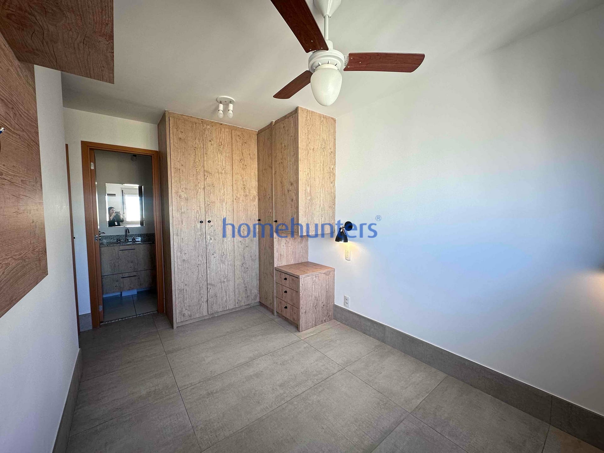 Apartamento à venda com 2 quartos, 61m² - Foto 8