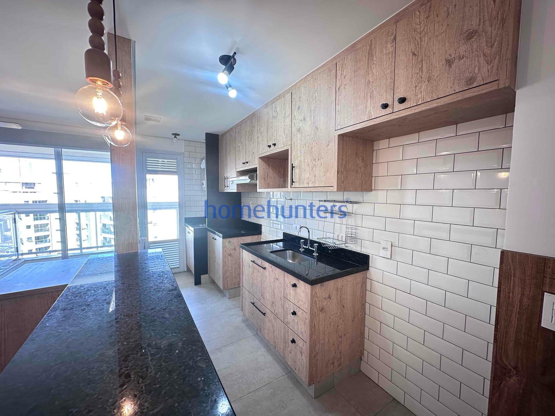 Apartamento à venda com 2 quartos, 61m² - Foto 6
