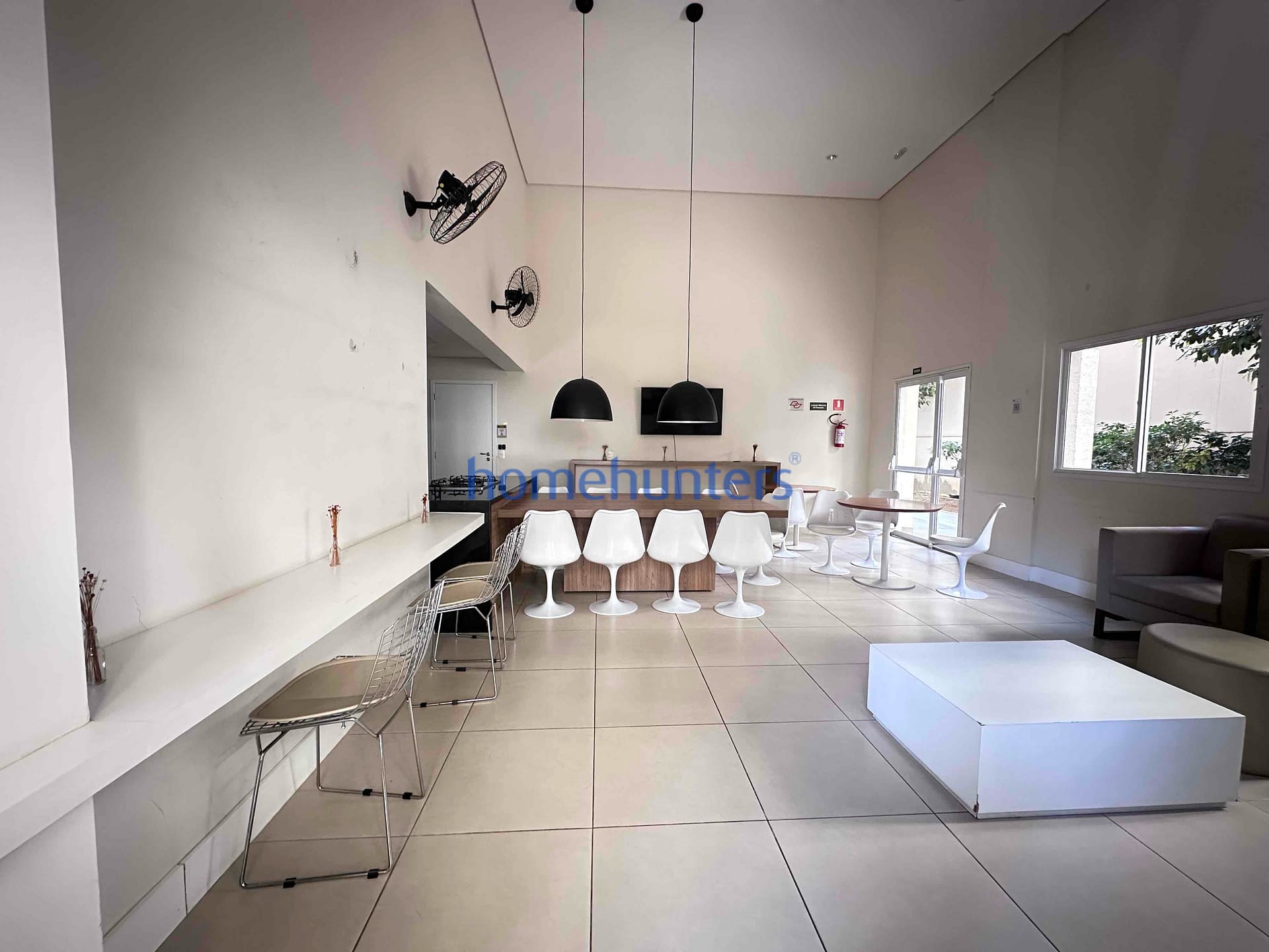 Apartamento à venda com 2 quartos, 61m² - Foto 22