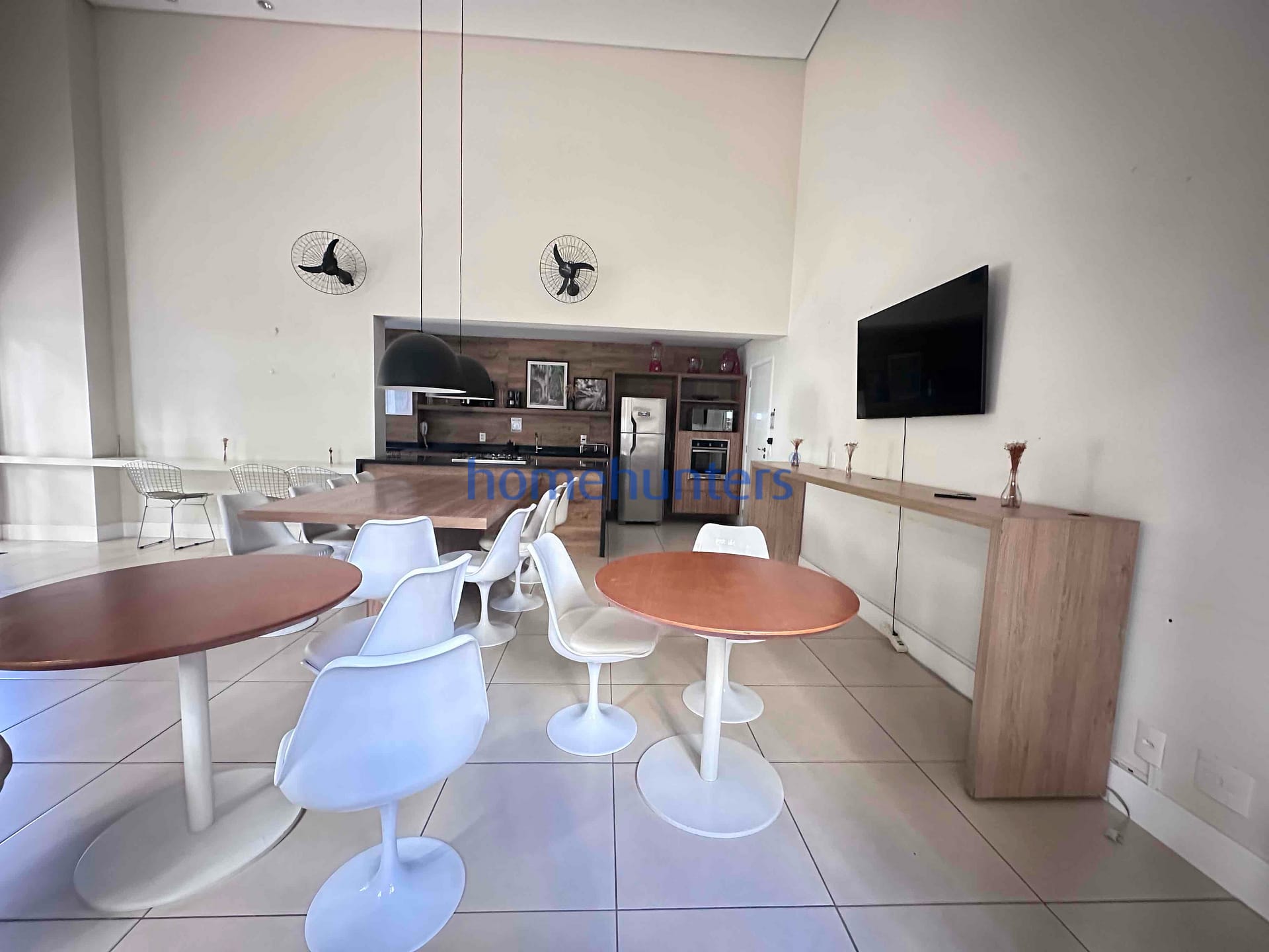 Apartamento à venda com 2 quartos, 61m² - Foto 18