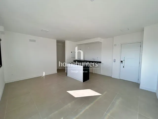 Apartamento 1 quarto e 1 banheiro, à venda, no bairro Vila Lídia em Campinas