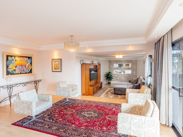 Apartamento com 311m² 5 quartos e 6 banheiros, à venda, no bairro Jardim da Saúde em São Paulo