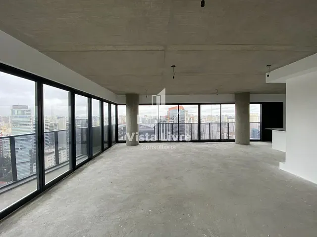 Apartamento com 154m² 3 quartos e 4 banheiros, à venda, no bairro Vila Olímpia em São Paulo