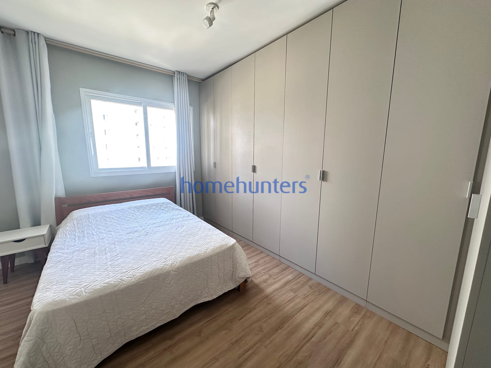 Apartamento à venda e aluguel com 1 quarto, 47m² - Foto 10