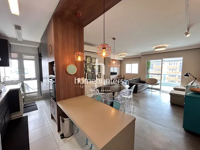 Apartamento 2 quartos e 2 banheiros, à venda, no bairro Cambuí em Campinas