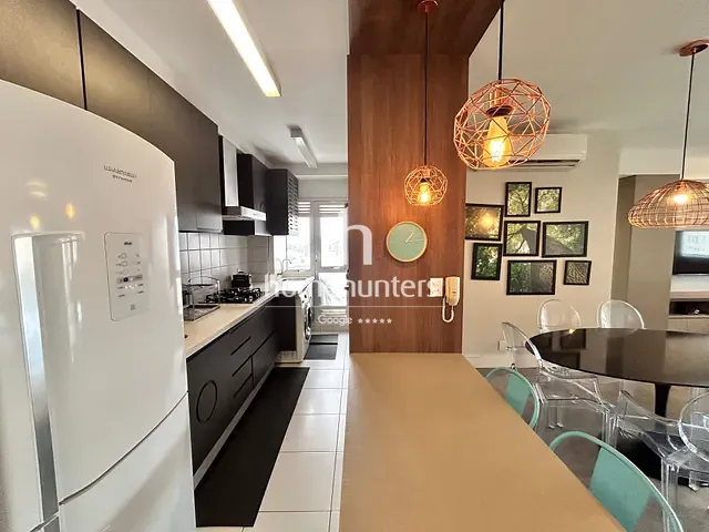 Apartamento 2 quartos e 2 banheiros, à venda, no bairro Cambuí em Campinas